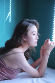 《妻子》在线观看免费韩剧